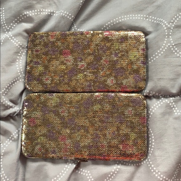 Wallet - Picture 3 of 7